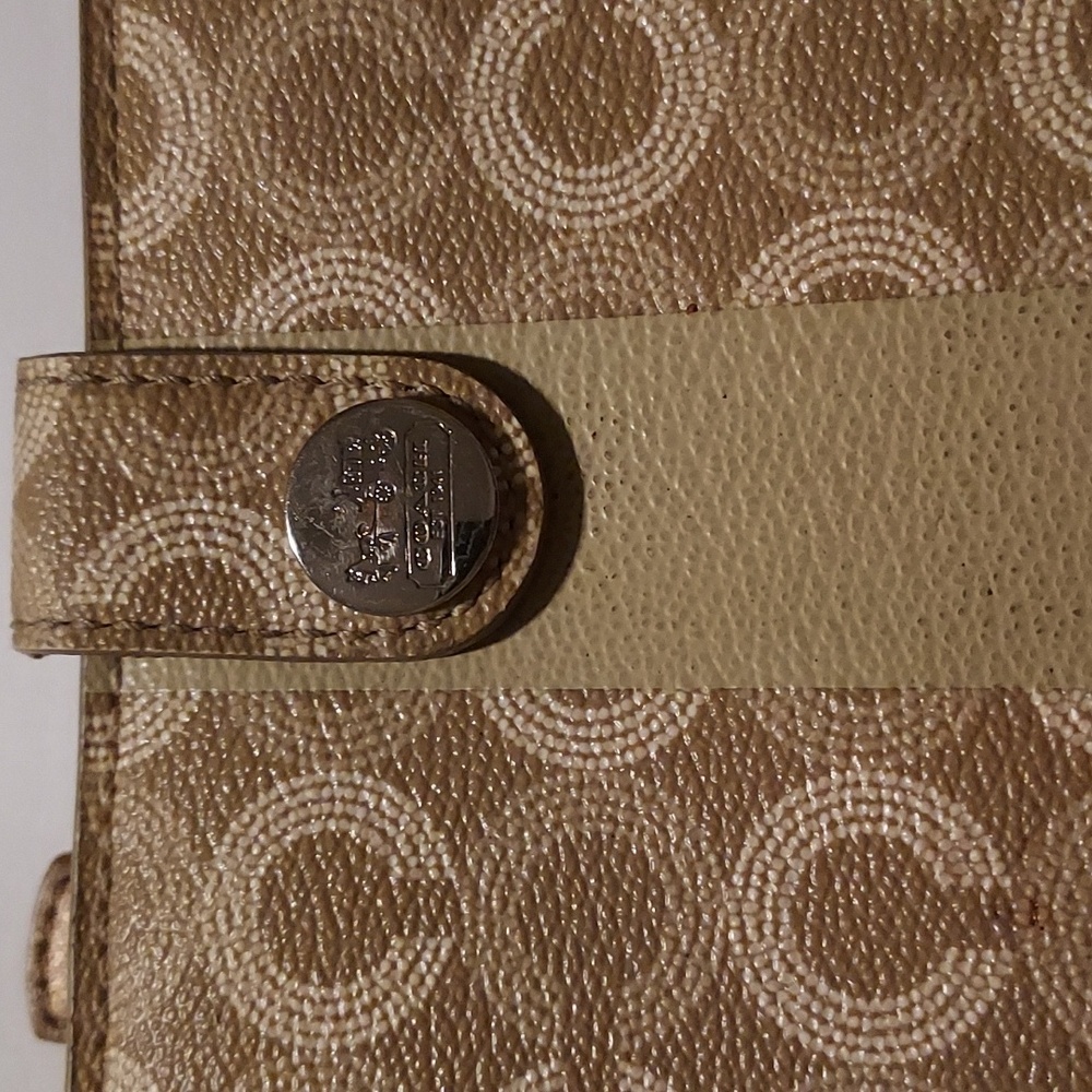 Coach multifunction wallet